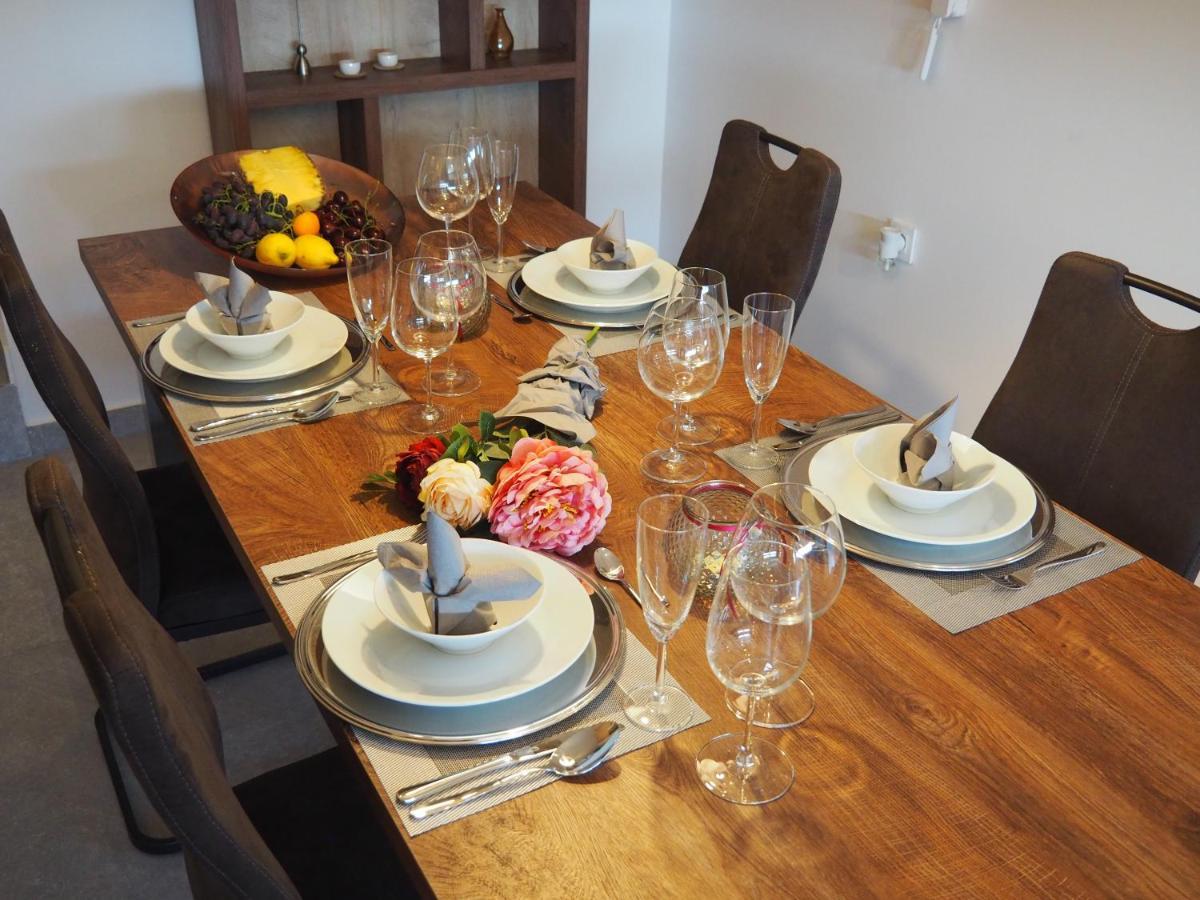 סבטי פיליפ אי ג'קוב Apartment Rose Garden מראה חיצוני תמונה
